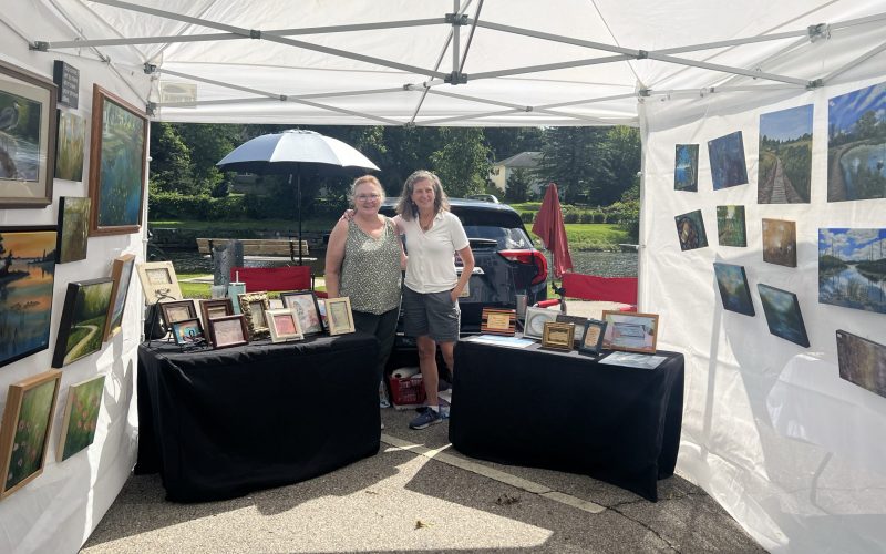 2025-08-23-ArtInThePark-LisaMooreCindyAugust_6369